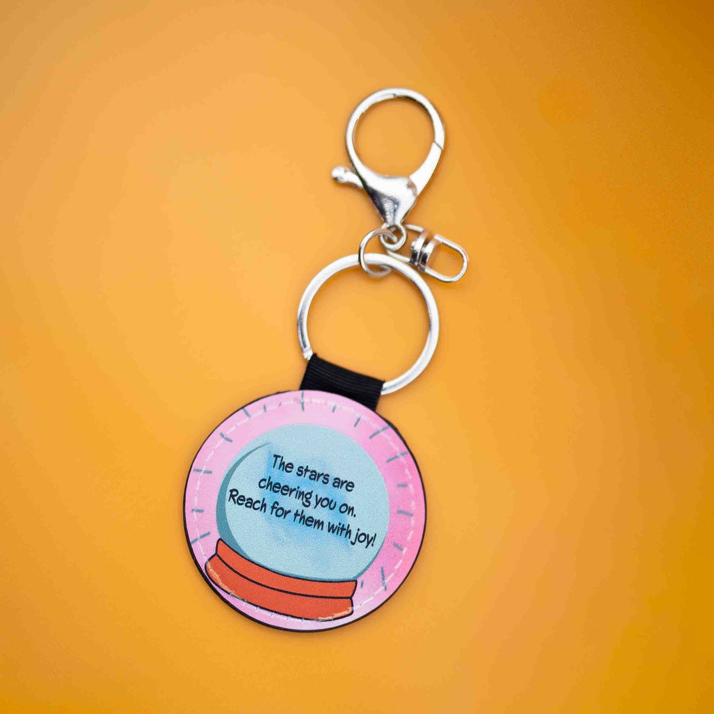 Key tag -The stars are cheering you on.