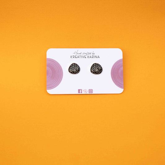 Resin studs (SOLD OUT)